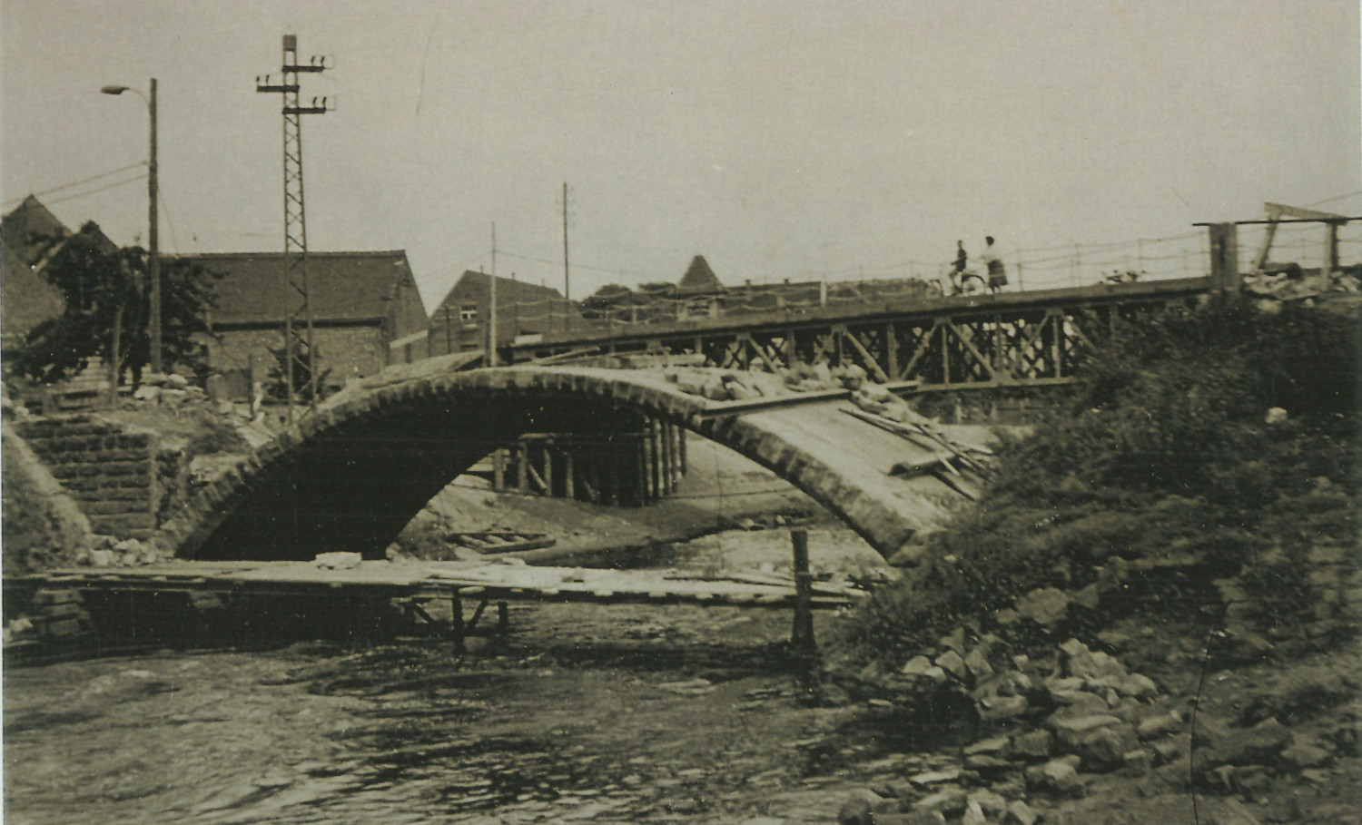 Bild: Brücke Bild 8